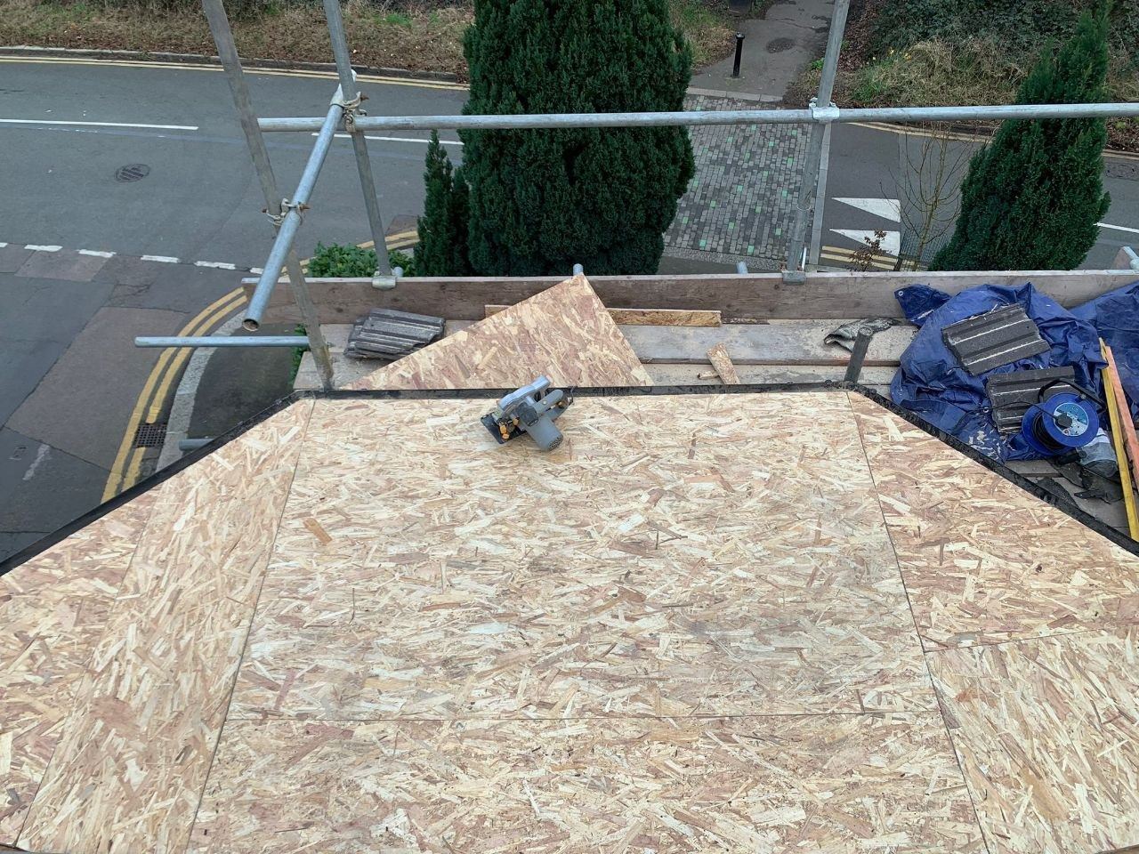 Chimney stack repointed and re-flashed